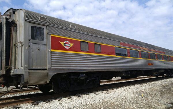 behind-the-scenes-exterior-restoration-of-coach-6217