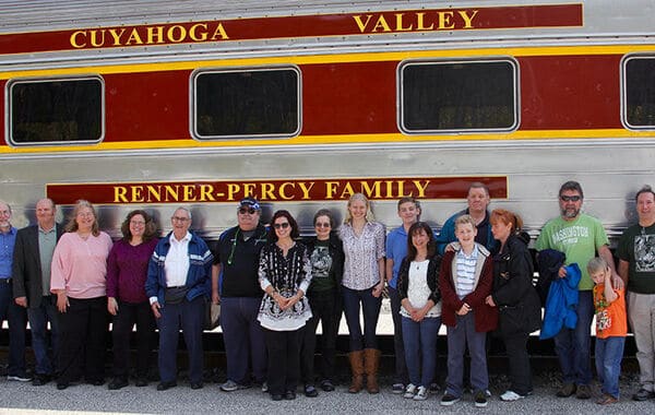 cvsr-hosts-ceremony-for-the-renner-percy-family-car